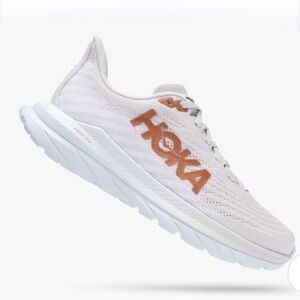 HOKA WOMEN  MACH 5 women 
WHITE COPPER size 10B preowned